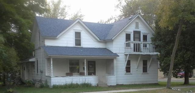 9th St, Menomonie, WI 54751 #1