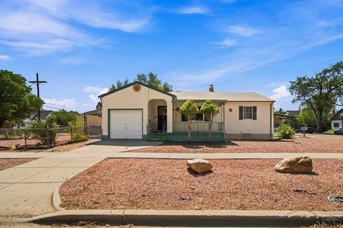 648 Jackson St, Pueblo, CO, 81004-1749 | Card Image