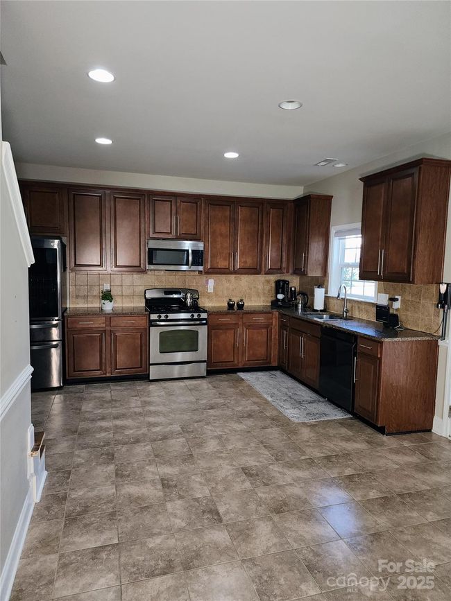 3500 Exbury Gardens Dr, House other with 4 bedrooms, 3 bathrooms and null parking in Waxhaw NC | Image 10