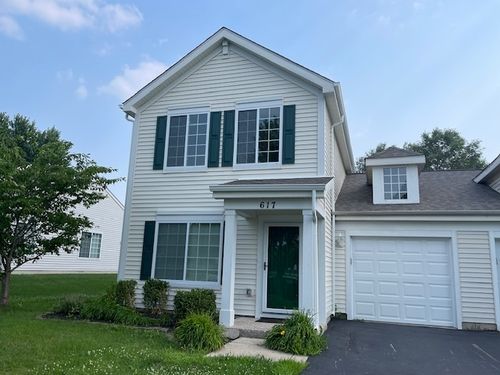 617 Briarcliff Dr, Minooka, IL, 60447-8825 | Card Image