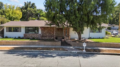 23626 Neargate Dr, Newhall, CA, 91321-3447 | Card Image