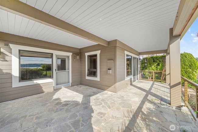 Very large private covered patio space. | Image 26