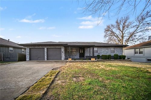 5759 Georgia Ave, Kansas City, KS, 66104-2937 | Card Image
