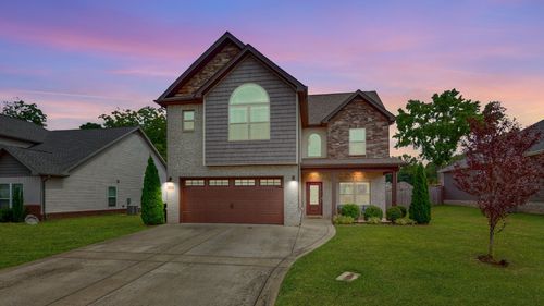 1197 Ewing Way, Clarksville, TN, 37043-1695 | Card Image