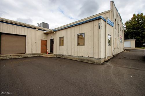 421-A W South St, Wooster, OH, 44691-4749 | Card Image