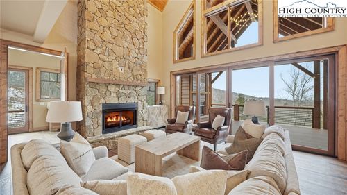 761 Foxfire Drive, Banner Elk, NC, 28604 | Card Image