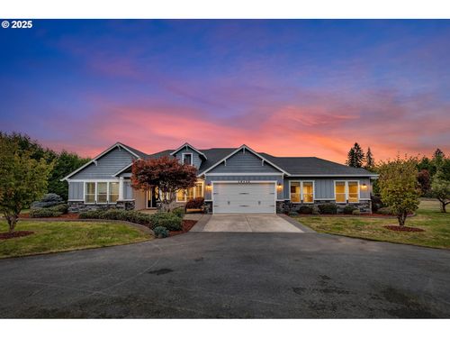 18426 Ne 191st Cir, Brush Prairie, WA, 98606-8618 | Card Image
