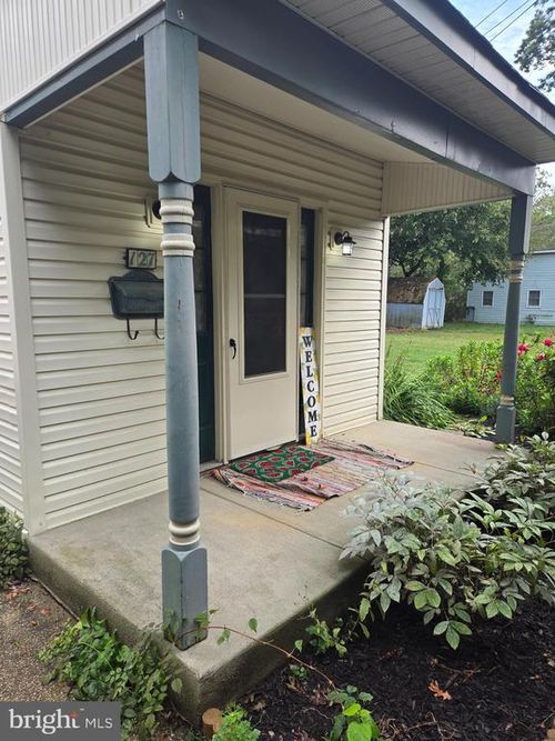 127 3rd Ave, PITMAN, NJ, 08071-1420 | Card Image