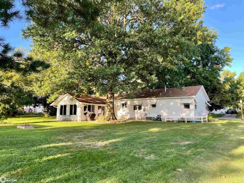 211 S Wilson St, Mount Pleasant, IA, 52641-2435 | Card Image