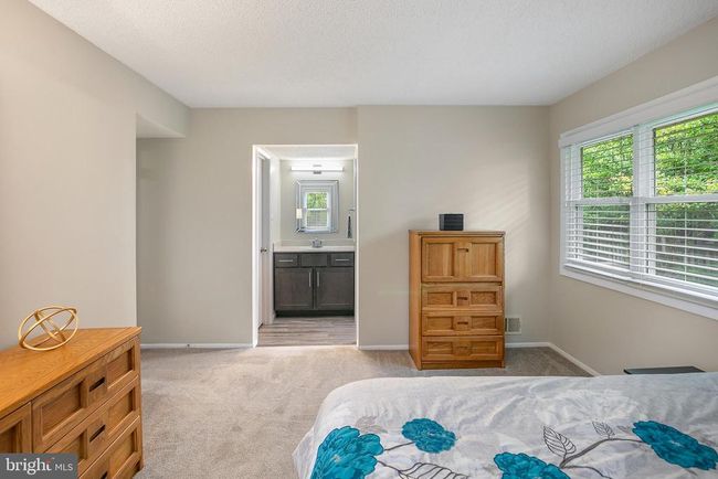 261 E Juniper Ave, House other with 3 bedrooms, 2 bathrooms and null parking in STERLING VA | Image 17