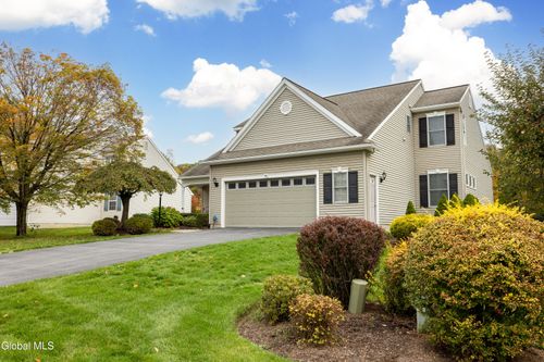 91 Surrey Field Dr, Queensbury, NY, 12804-8706 | Card Image