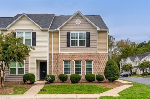 100 Swan Haven Ln, Greensboro, NC, 27405-6946 | Card Image