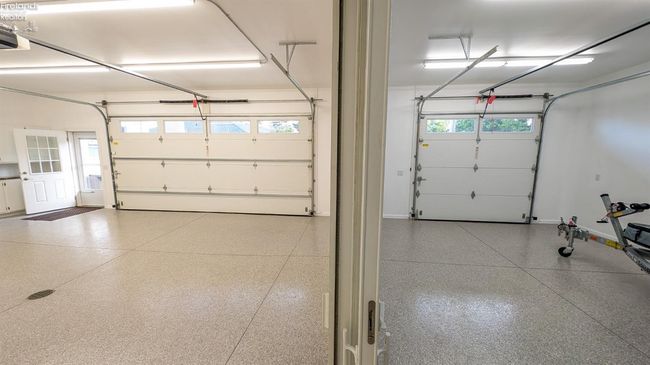 4376 E Cliff Rd, House other with 3 bedrooms, 3 bathrooms and 3 parking in Port Clinton OH | Image 37