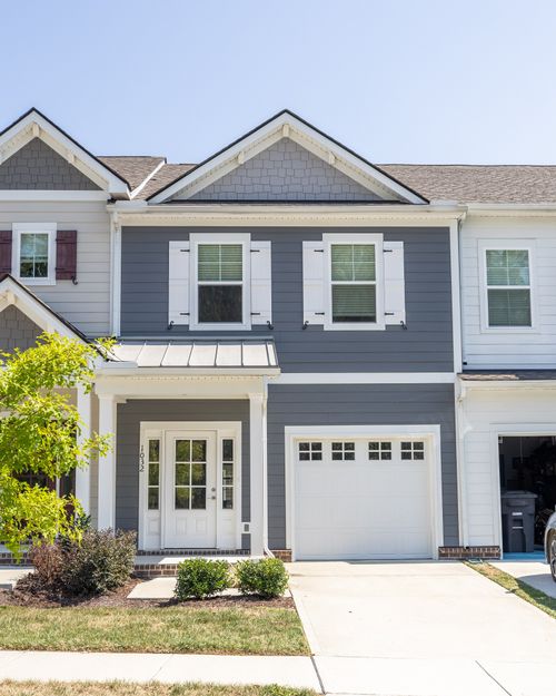 1032 Sweetleaf Dr, Franklin, TN, 37064-5029 | Card Image