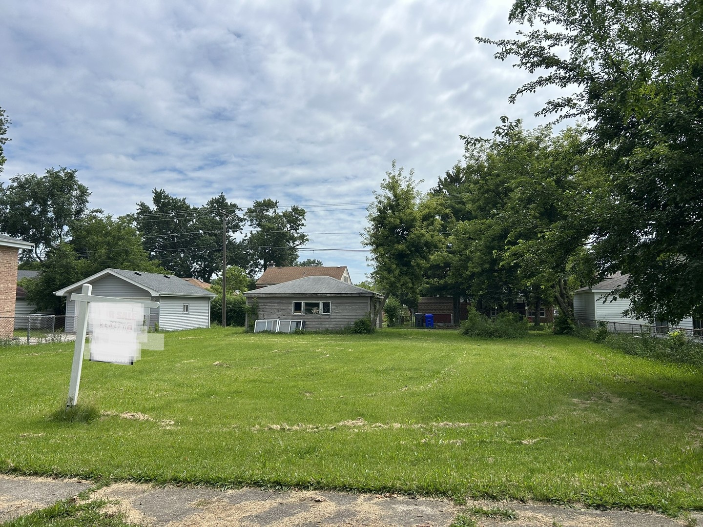 4223 Elm Ave, Lyons, IL 60534