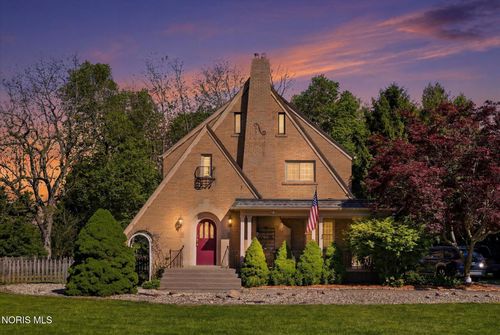9856 S River Rd, Waterville, OH, 43566-9530 | Card Image