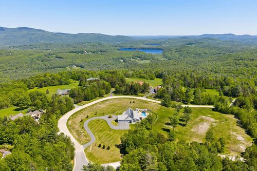 125 Summit Rd, New London, NH, 03257-7002 | Card Image