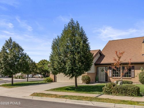 1146 N 700, Centerville, UT, 84014 | Card Image