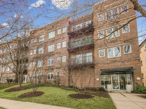 apt-202-1300 Central St, Evanston, IL, 60201-1678 | Card Image