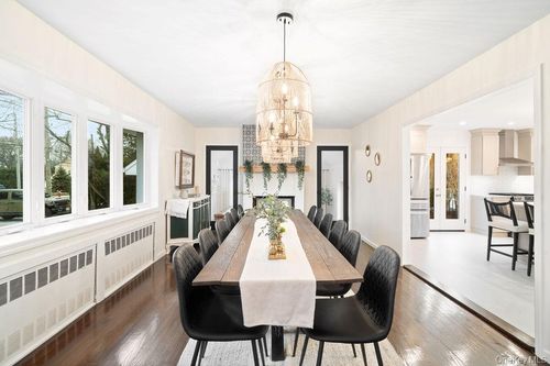 186 Lake Ave, Saint James, NY, 11780-2937 | Card Image