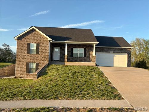 3040 Clear Spring Pl, Jackson, MO, 63755-4117 | Card Image