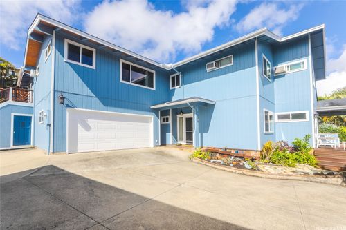 1399 Nanialii St, Kailua, HI, 96734-3748 | Card Image