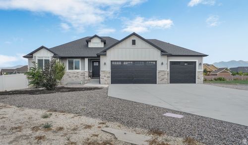 537 E Fiona Cir, Grantsville, UT, 84029-1180 | Card Image