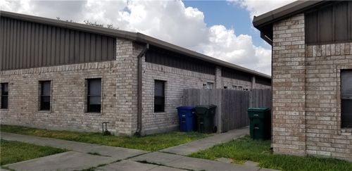 apt-c-11217 Willowood Creek Dr, Corpus Christi, TX, 78410-3269 | Card Image