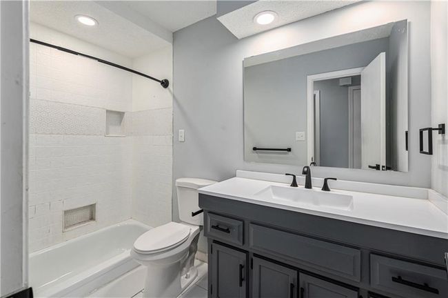 5980 N Bellefontaine Ave, Townhouse with 3 bedrooms, 3 bathrooms and null parking in Gladstone MO | Image 11