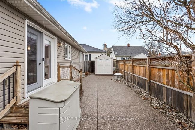 8 Woodbine Ave, House other with 3 bedrooms, 2 bathrooms and 2 parking in Saint Catharines ON | Image 25