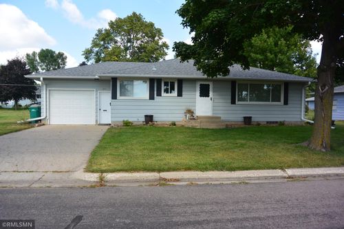 201 13th St W, Glencoe, MN, 55336-1115 | Card Image