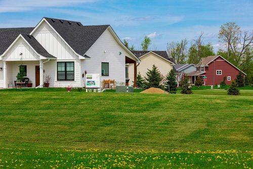 3219 Ramsey St, Faribault, MN, 55021-2348 | Card Image