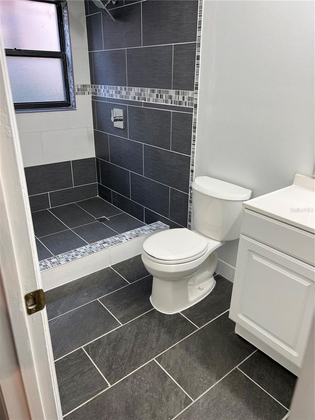 APT-1 - 2900 S Semoran Blvd, Condo with 2 bedrooms, 2 bathrooms and null parking in ORLANDO FL | Image 39