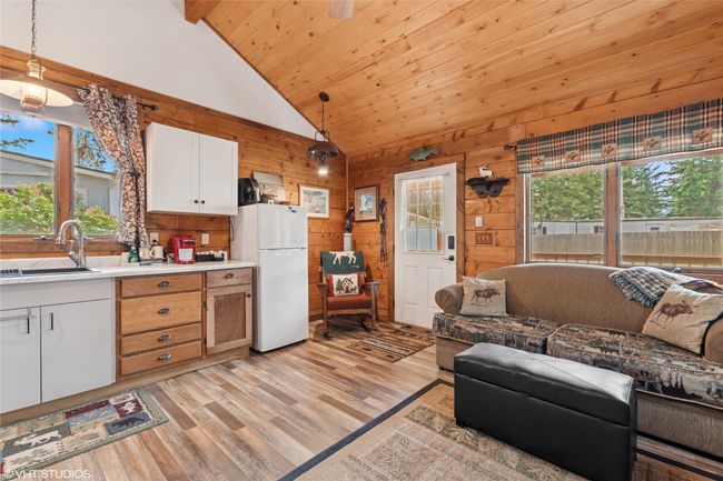 34045 Redgate Dr, House other with 2 bedrooms, 2 bathrooms and null parking in Bigfork MT | Image 18