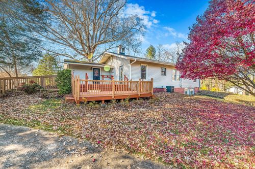 107 Woodland Church Rd, Clyde, NC, 28721-8012 | Card Image