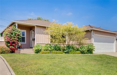 4725 Castana Ave, Lakewood, CA, 90712-3504 | Card Image