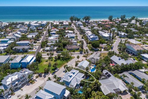 a-306 Clark Dr, Holmes Beach, FL, 34217-1145 | Card Image