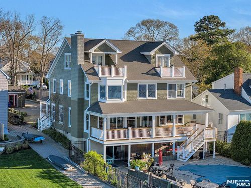 599 Point Ave, Brick, NJ, 08724-4821 | Card Image