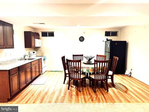 9490 Bankhead Dr, MANASSAS, VA, 20110-8315 | Card Image
