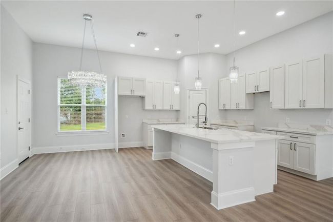 696 Newport Circle Circle, House other with 3 bedrooms, 2 bathrooms and null parking in Terrytown LA | Image 8