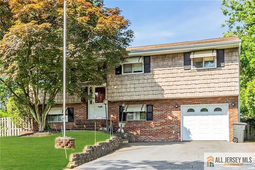 260 Grant Ave, Piscataway, NJ, 08854-2410 | Card Image