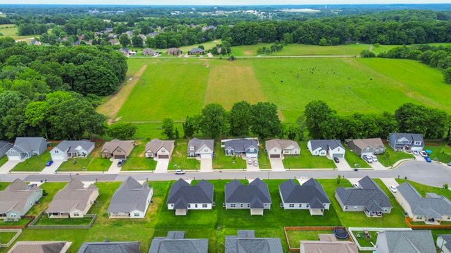 302 Fieldstone Ln, House other with 4 bedrooms, 2 bathrooms and 4 parking in Springfield TN | Image 56