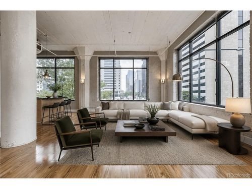 202-2000 Arapahoe St, Denver, CO, 80205-2538 | Card Image