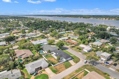 867 N Halifax Drive, House other with 4 bedrooms, 2 bathrooms and null parking in Ormond Beach FL | Image 2