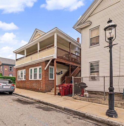 5 Dublin St, Lowell, MA, 01854 | Card Image