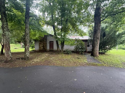 332 Rogers Rd, Covington, VA, 24426-5303 | Card Image