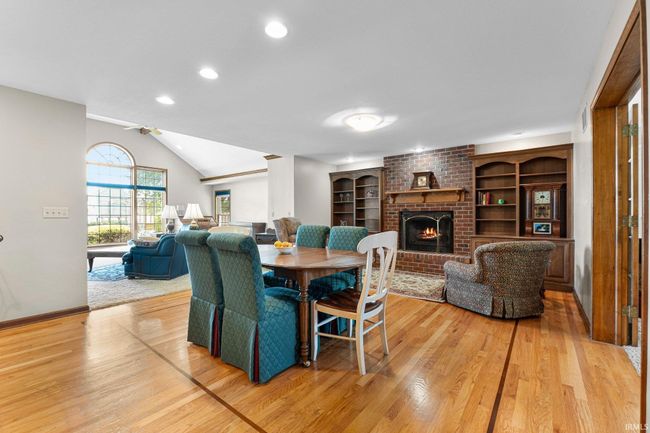 1106 Woodcrest Ln, House other with 4 bedrooms, 4 bathrooms and null parking in Kendallville IN | Image 16