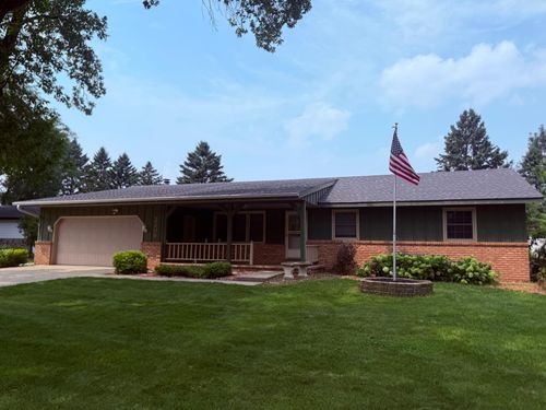 2208 5th Ave Se, Willmar, MN, 56201-4854 | Card Image