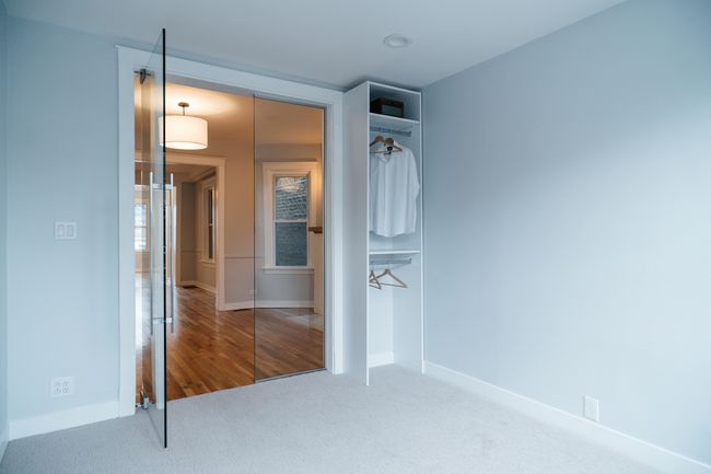 41 N Lotus Ave, House other with 5 bedrooms, 2 bathrooms and 4 parking in CHICAGO IL | Image 15