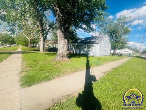 1500 Nw Logan St, Topeka, KS, 66608-1353 | Card Image